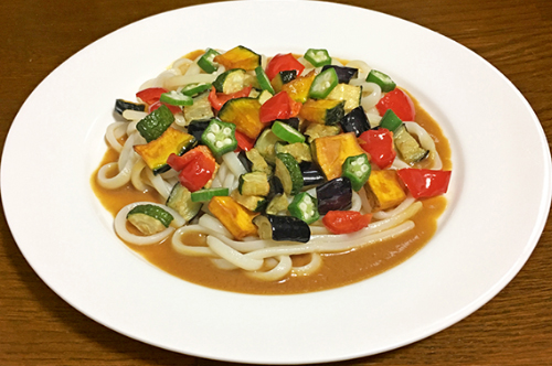 冷たい夏野菜カレーうどん